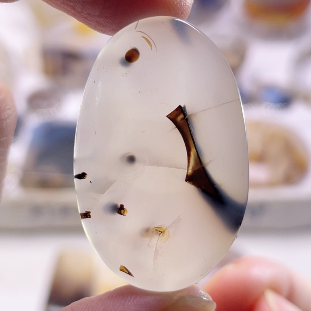玛瑙/玉髓未镶嵌珠宝奇石
