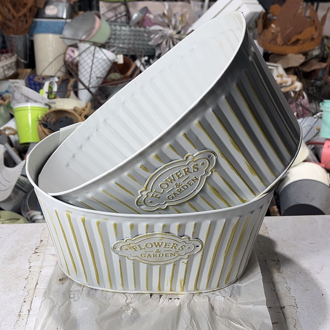 默认瑕疵介意勿拍发出不退不换