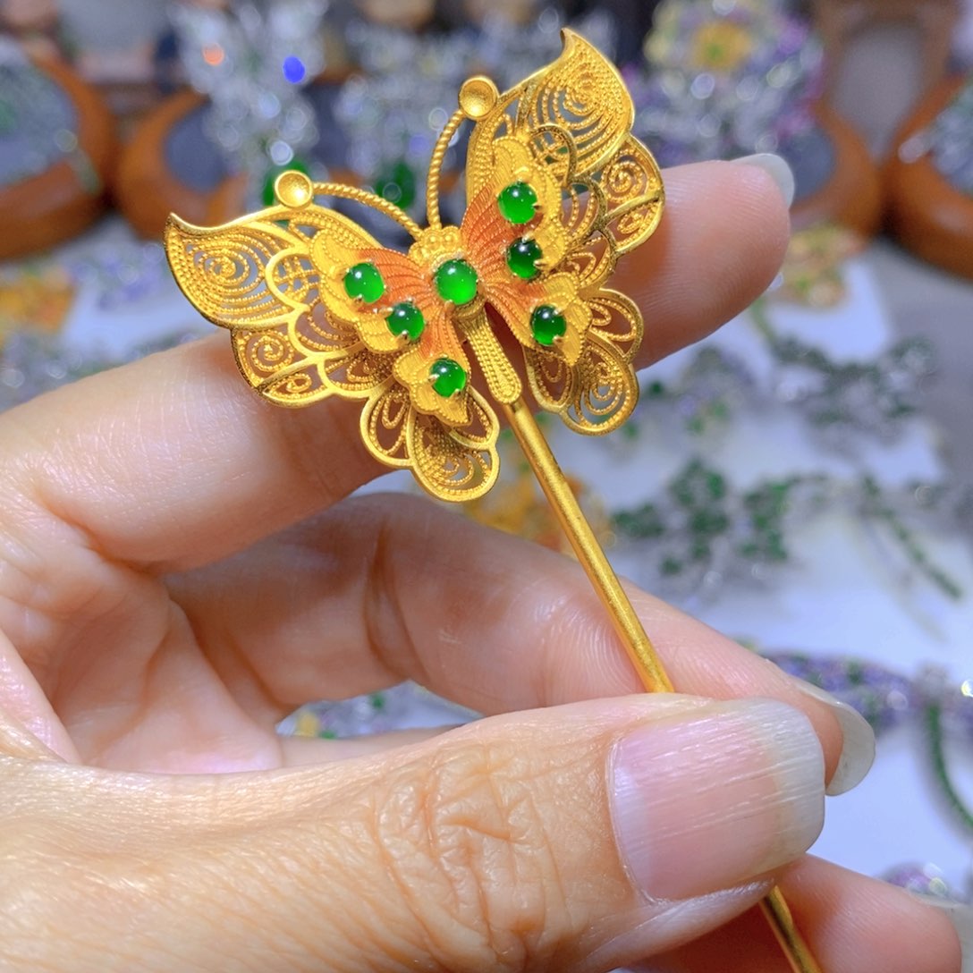 翡翠颈饰银S925镶嵌天然翡翠