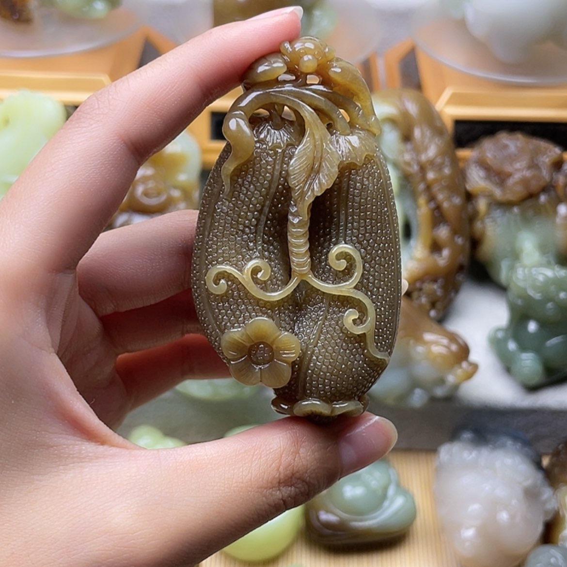 【闪购商品】和田玉未镶嵌把件淡*