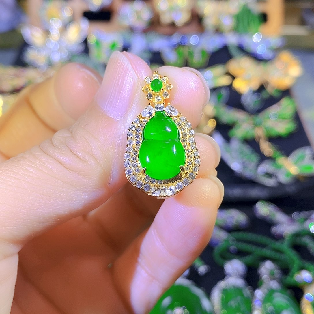 吊坠(不含链)银S925镶嵌翡翠