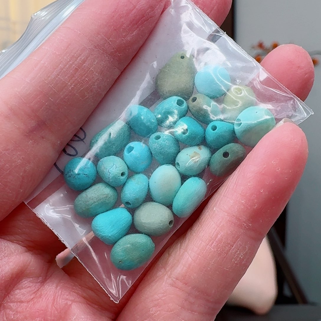 未镶嵌绿松石珠宝奇石