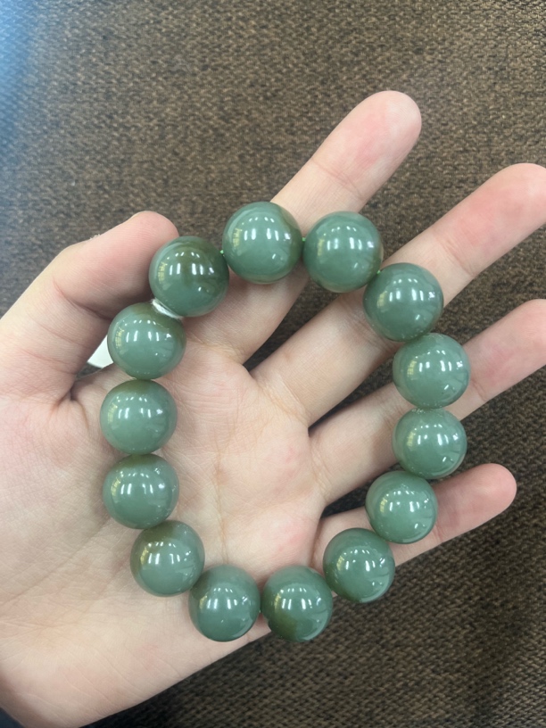 鹿总珠宝 A116蓝带糖 纯天然新疆和田玉卡16