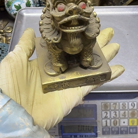 懒***虫161 铜器888888888888888