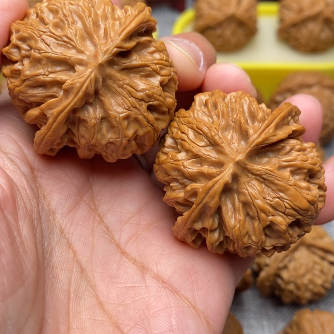 文玩核桃把件全品毕业肉球苹果42尺