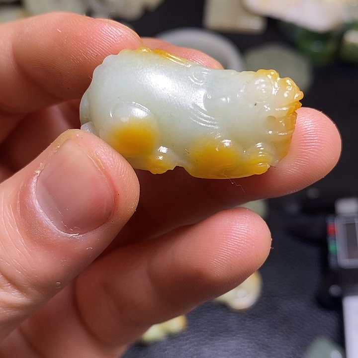 和田玉（子料）未镶嵌颈饰