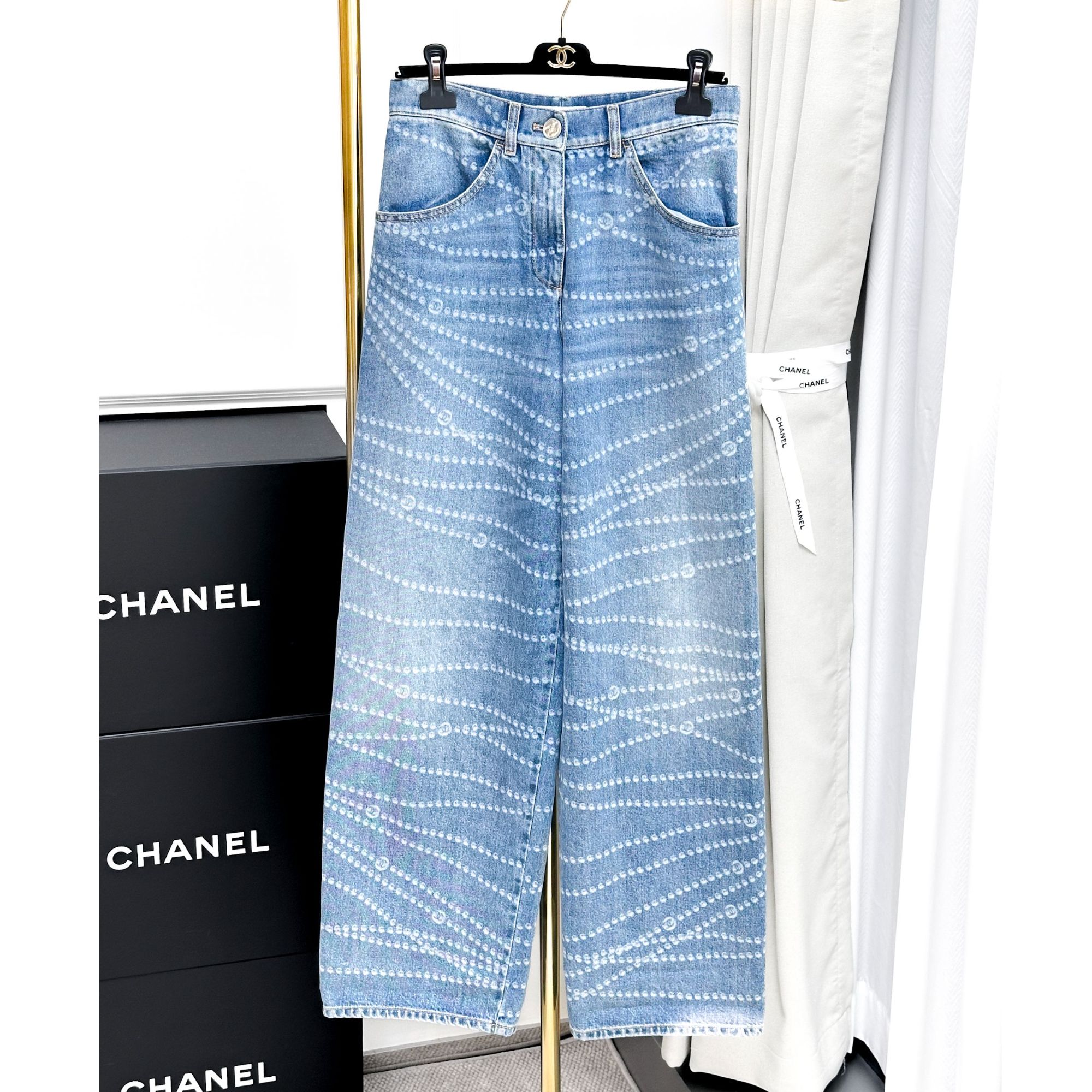 99新 Chanel/香奈儿 38码 蓝色拼白色 珍珠链条图案 牛仔 长裤