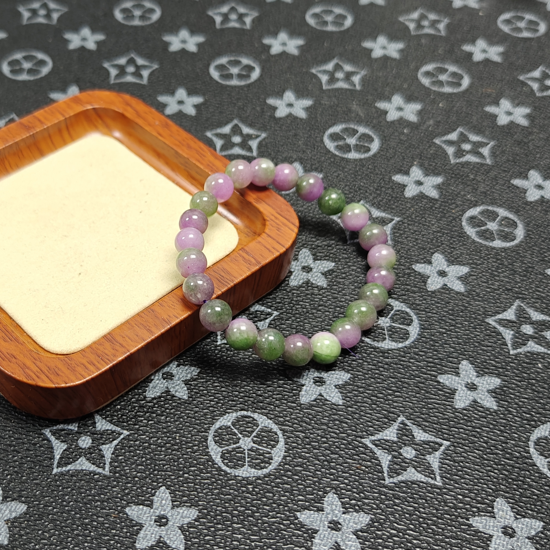 [停业清货]春带彩8m手串-134-多样性发一