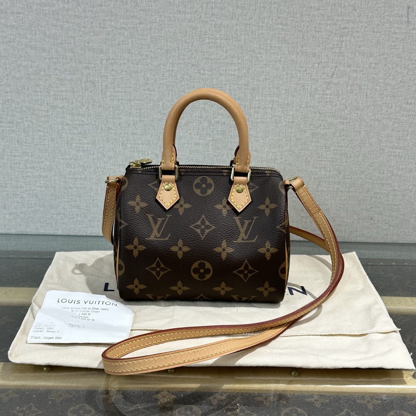 99新 LouisVuitton/路易威登 老花 speedy nano手提斜挎包 02084
