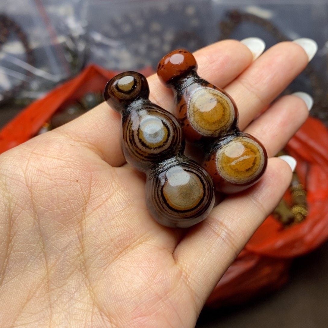 未镶嵌颈饰玛瑙/玉髓