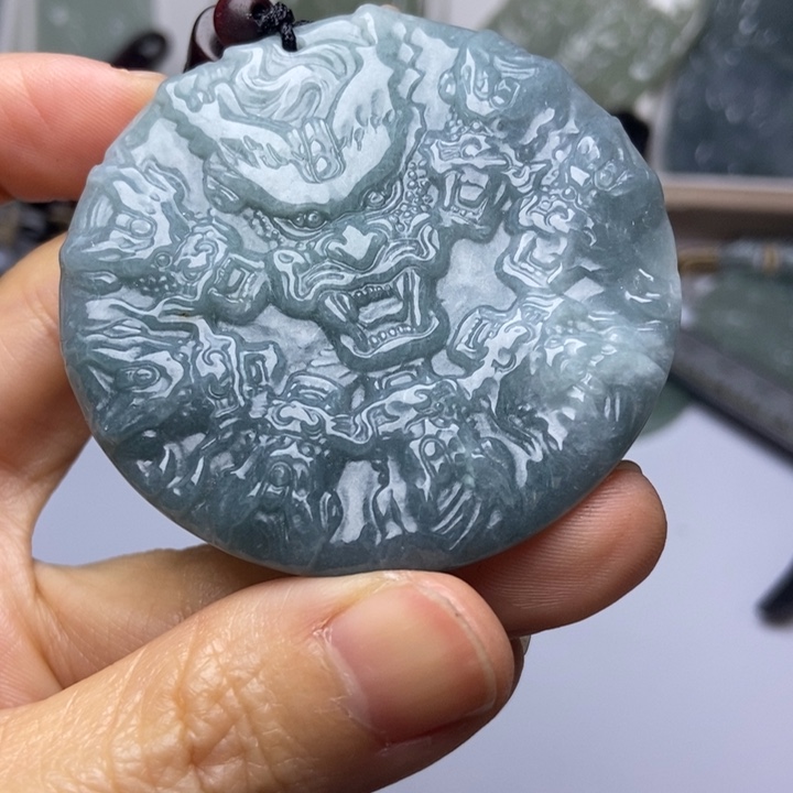 翡翠未镶嵌挂件翡翠