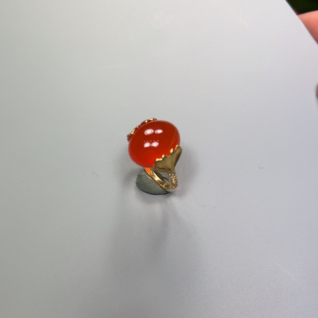南红玛瑙冰红戒指小庄18K金镶嵌
