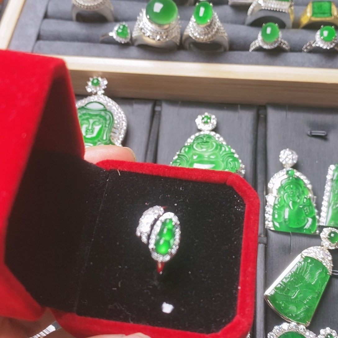 翡翠戒指未镶嵌戒指2