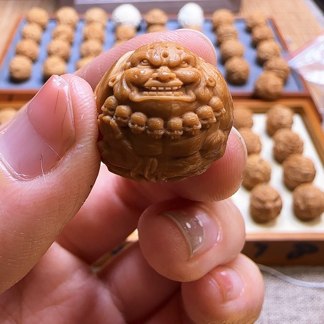 猴头核桃吊坠18/19社会四臂僧王反油福利款不退不换