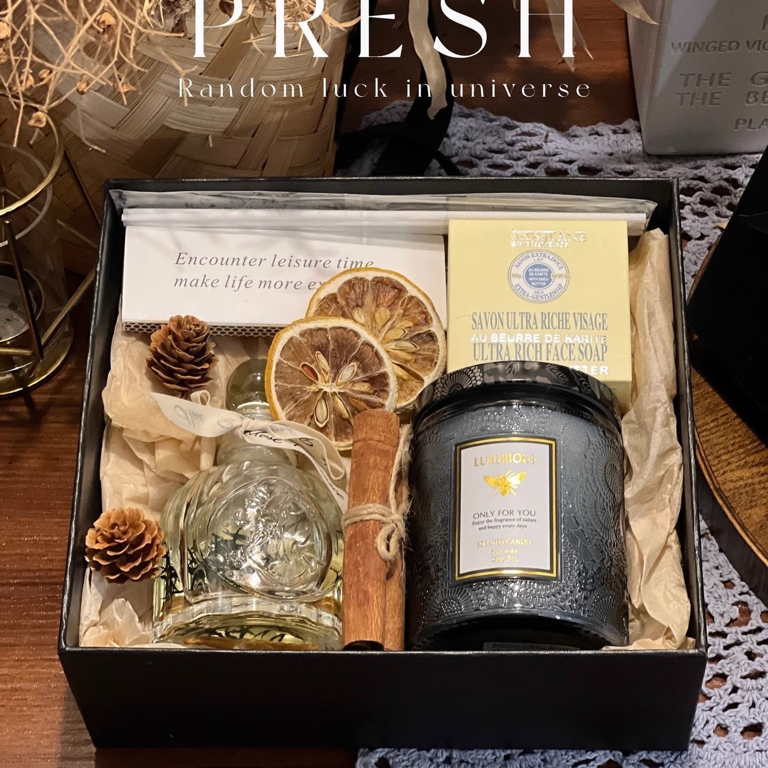 香熏系列生日礼物香薰香味蜡烛摆件小众闺蜜男生香薰生日礼物男生