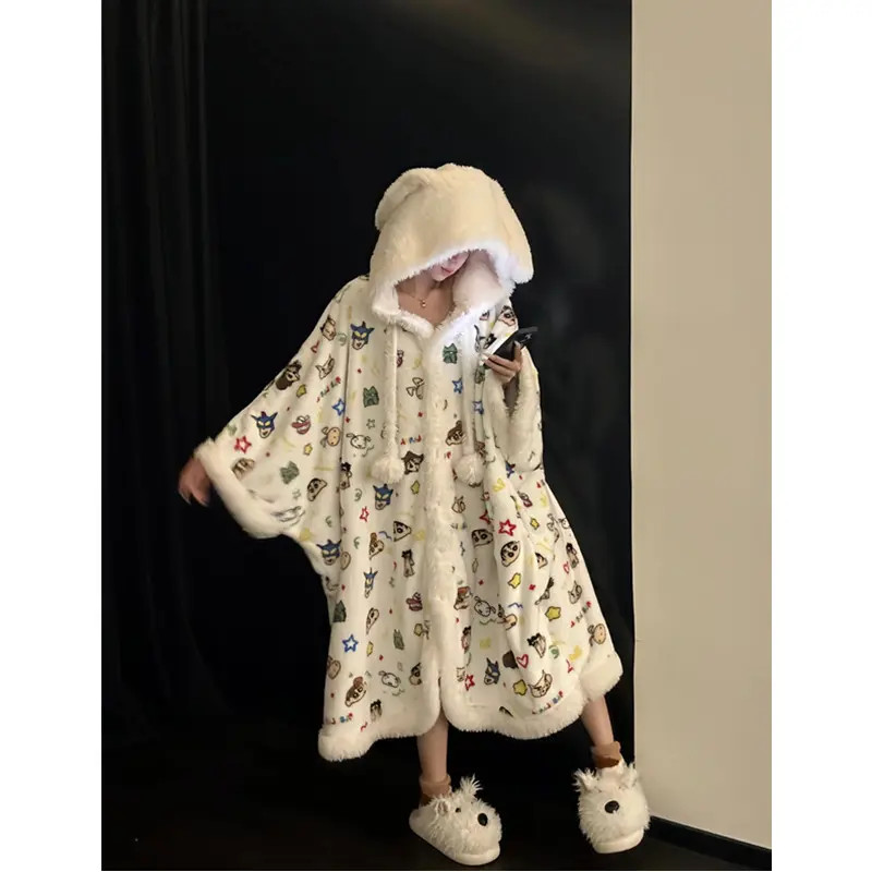 【大耳朵蜡笔】冬款斗篷带袖子毛绒睡衣加厚睡衣可外穿韩版时尚显瘦
