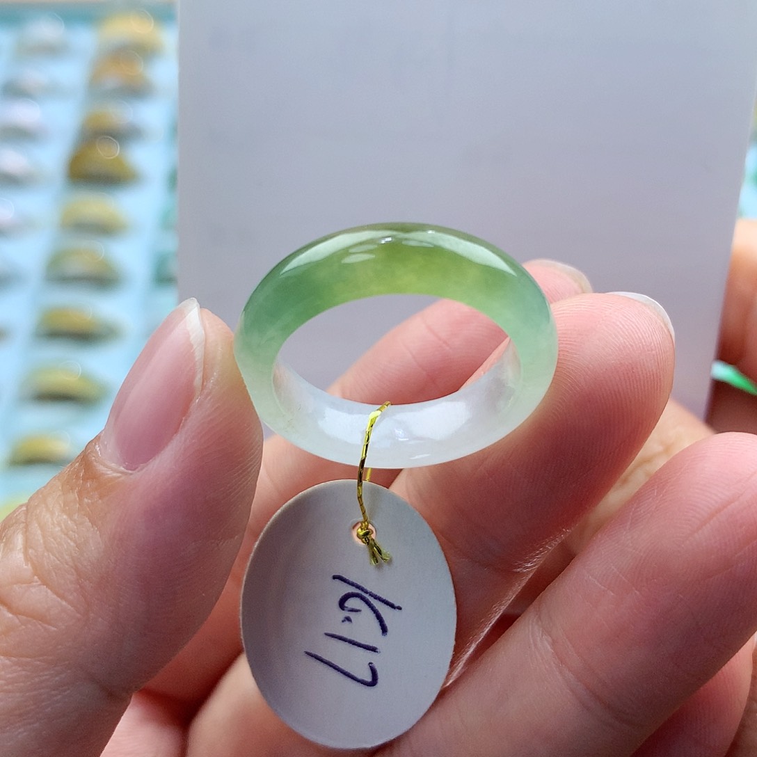 翡翠戒指未镶嵌1617圈