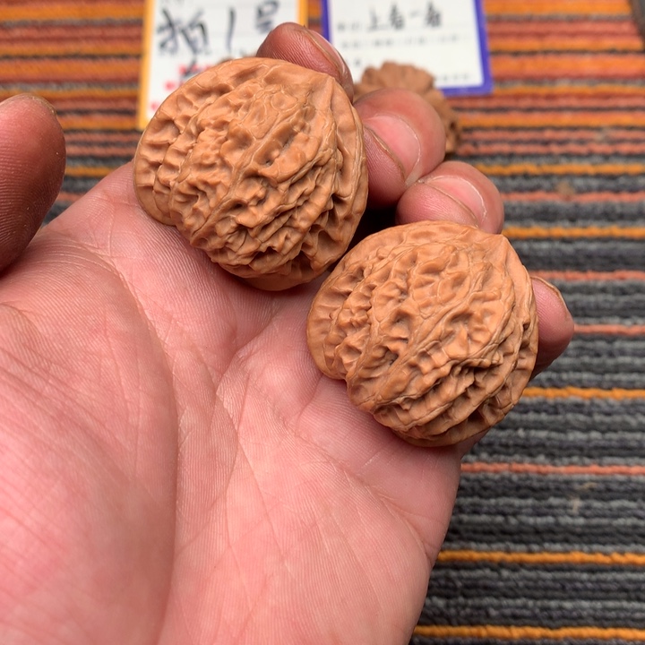 把件文玩核桃2号38全品宫灯