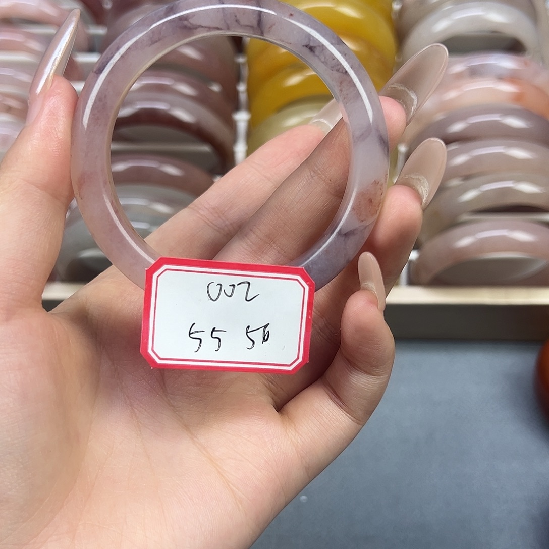 未镶嵌手镯石英质玉