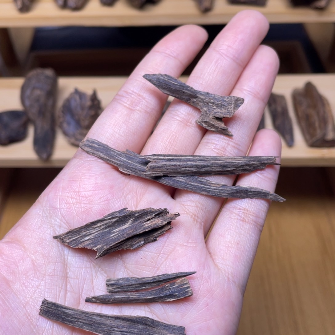 1.9克海南尖峰沉水老野料