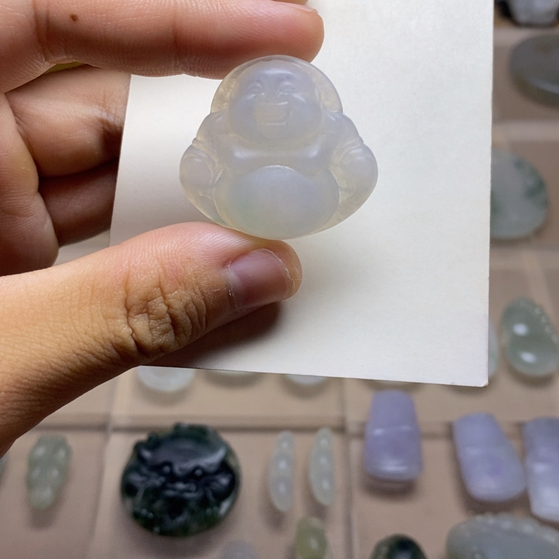 未镶嵌定制翡翠佛公