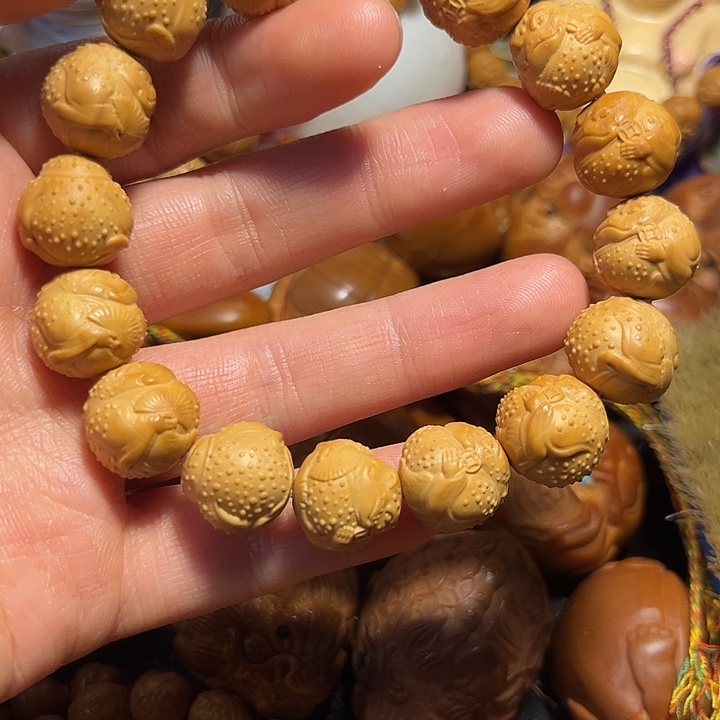 橄榄核手串/手链猴头金蟾扇子