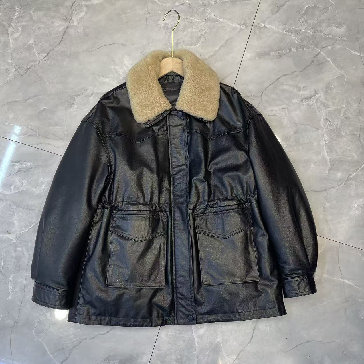 由米-2025冬季新款女款皮衣时尚百搭黑色可拆卸内胆韩版洋气2520