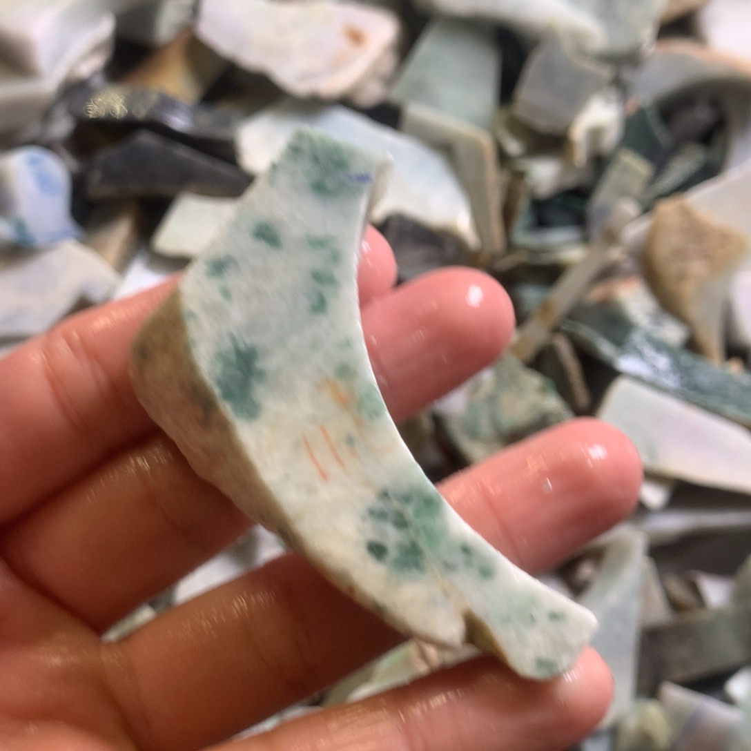 翡翠颈饰未镶嵌缅甸翡翠