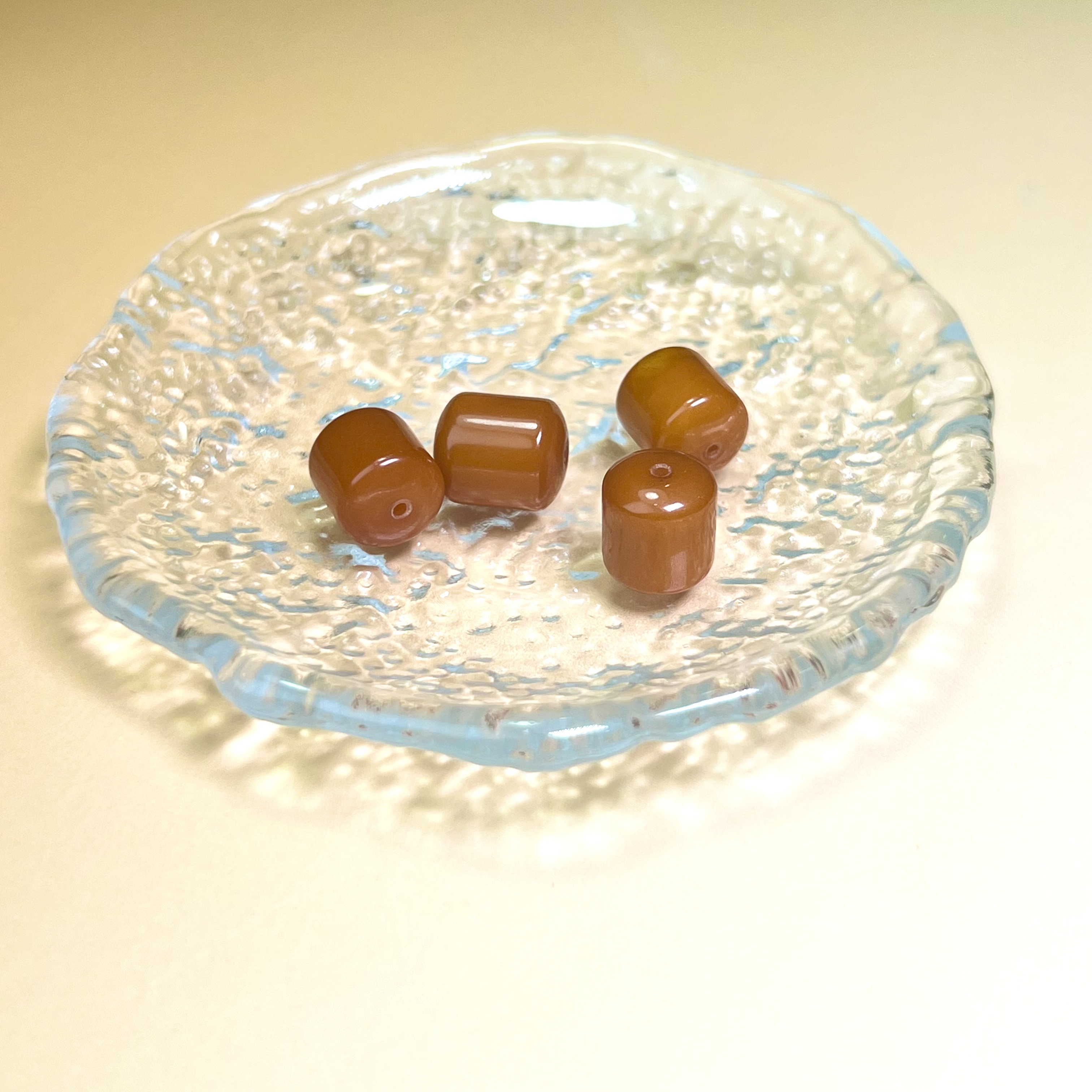 【铭记好物】蜜蜡桶形单珠QDM03H259【多样性发一件】约9.5*11mm