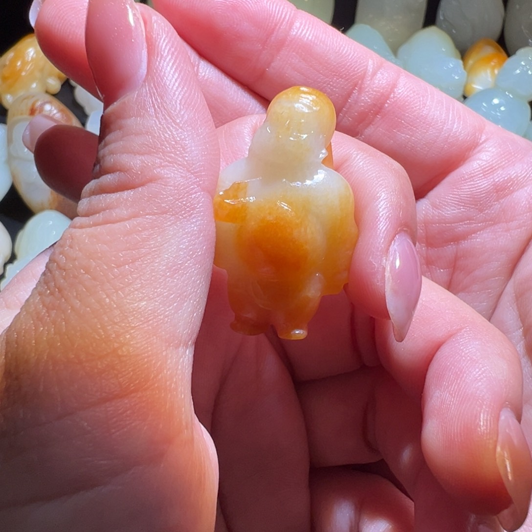 未镶嵌和田玉车挂牡**乡