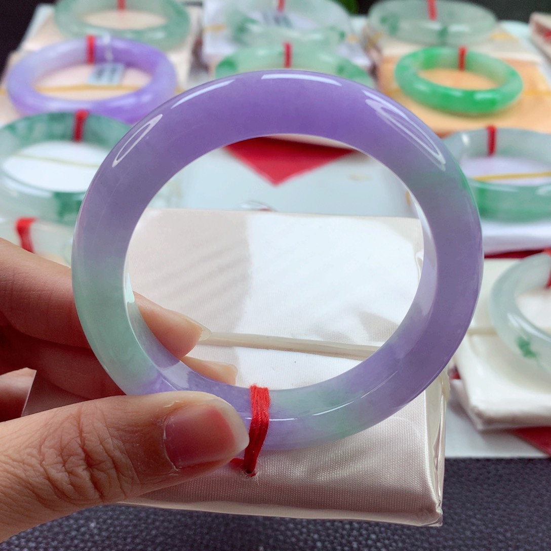 翡翠手镯未镶嵌54妖紫春彩A