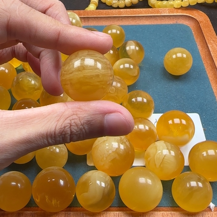 Z***C蜜蜡未镶嵌珠宝奇石天然分单12