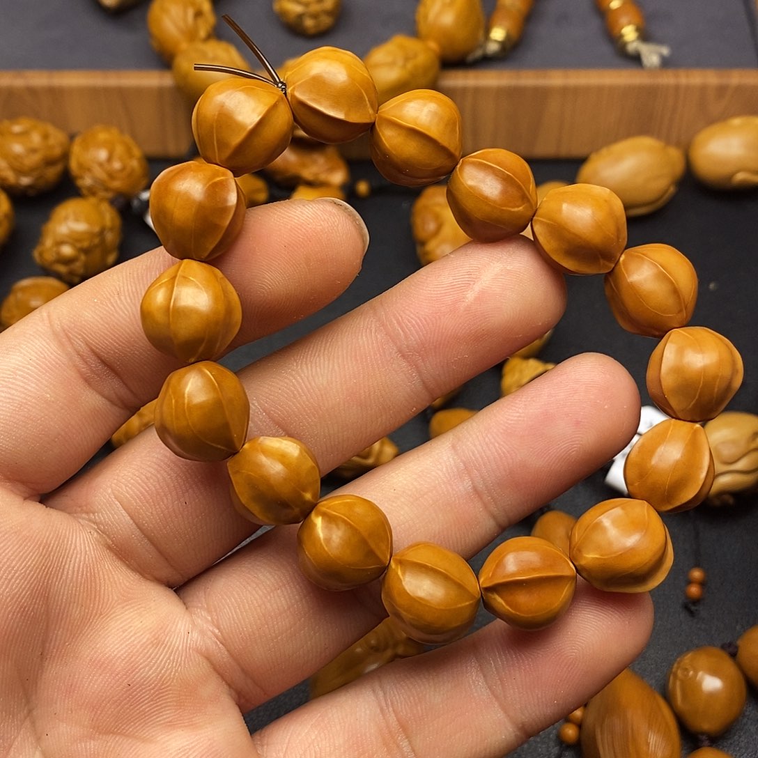 橄榄核手串/手链鲨鱼背