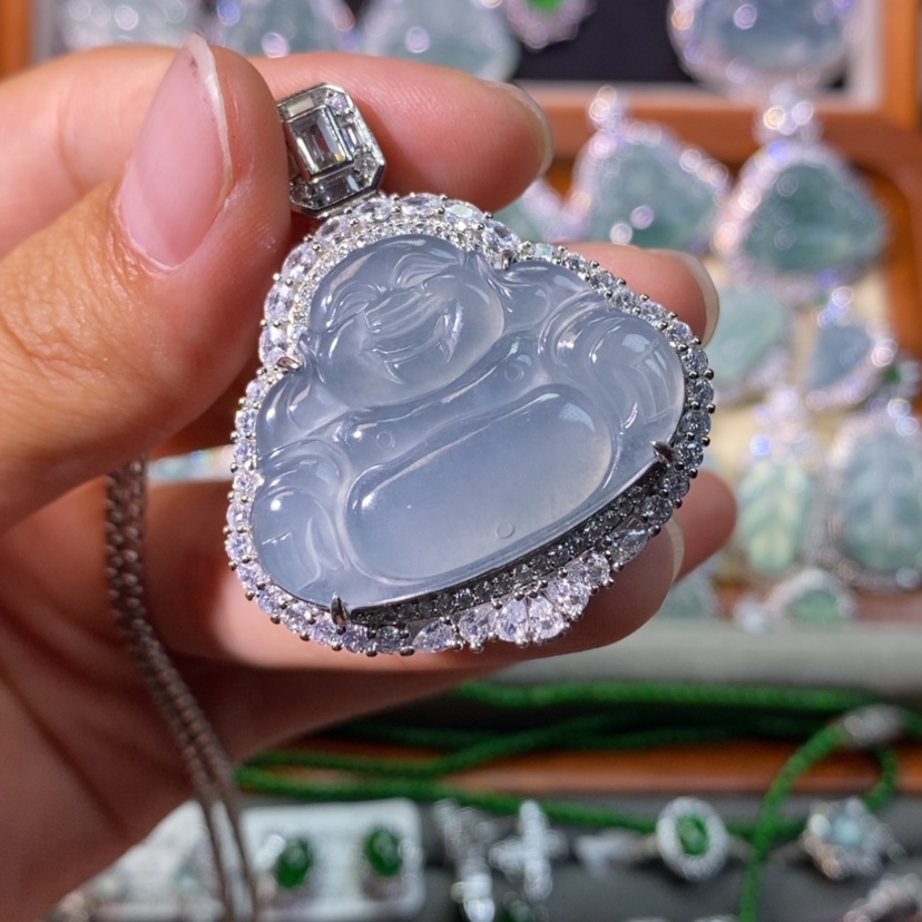 【闪购商品】翡翠未镶嵌颈饰重****?分两单