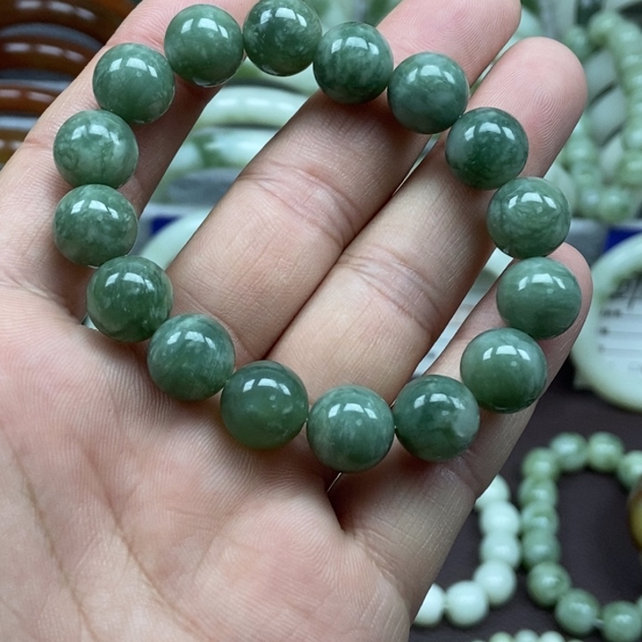 蛇纹石玉未镶嵌手链