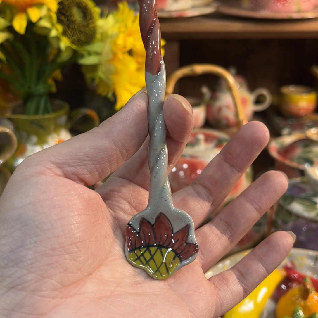 壶红红火火的时候看起来真的