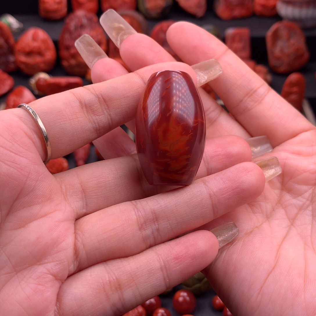 南红玛瑙南红川料原矿牛血火焰高品筒珠23.9mm未镶嵌