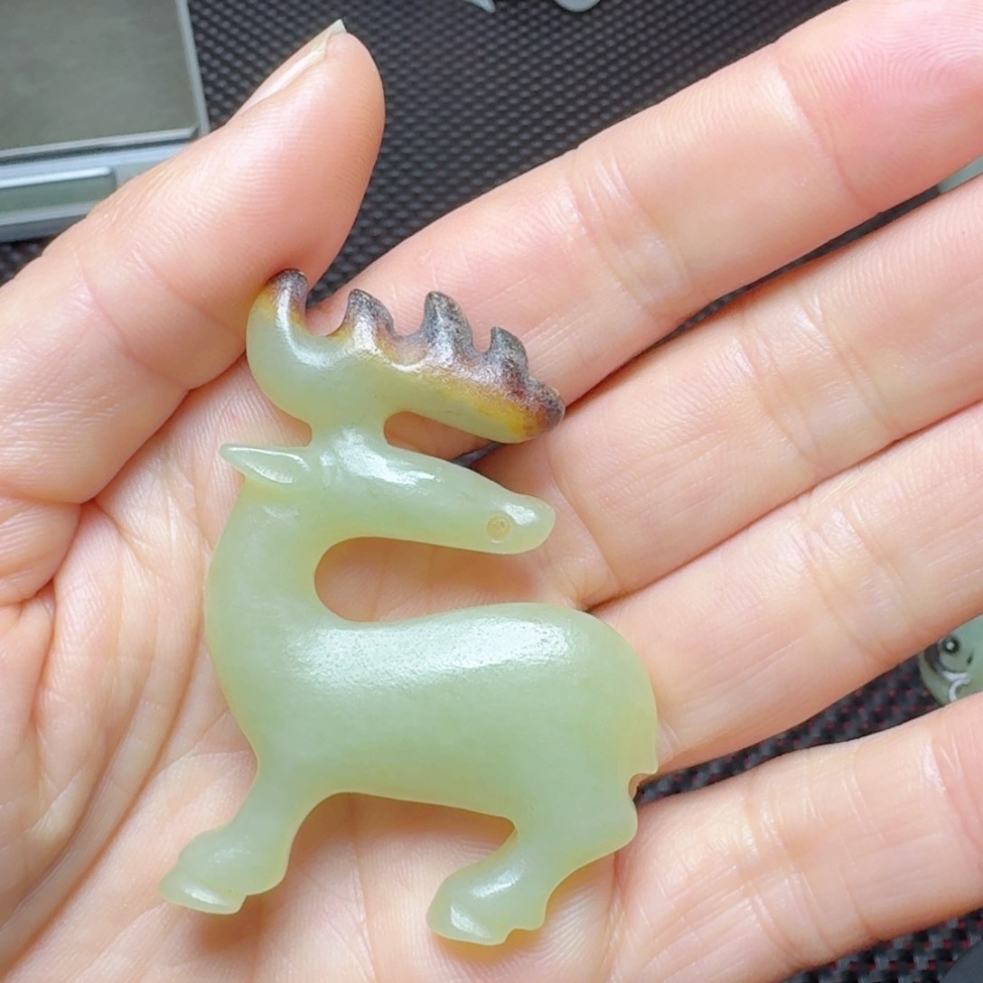 和田玉挂件未镶嵌