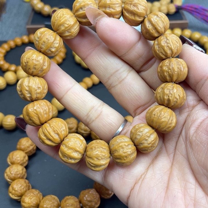 猴头核桃吊坠精品