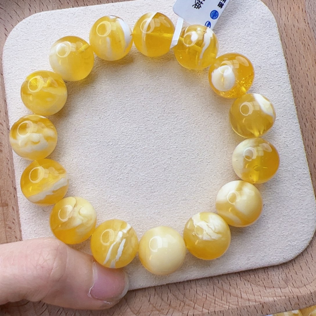 蜜蜡手串未镶嵌匹****◇26.88克