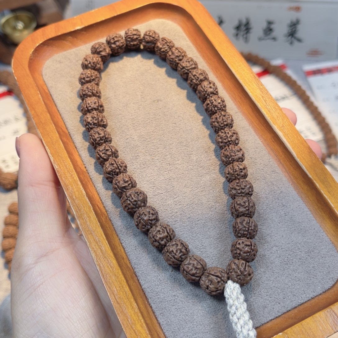 吊坠金刚菩提304 巨石曼丹卡10