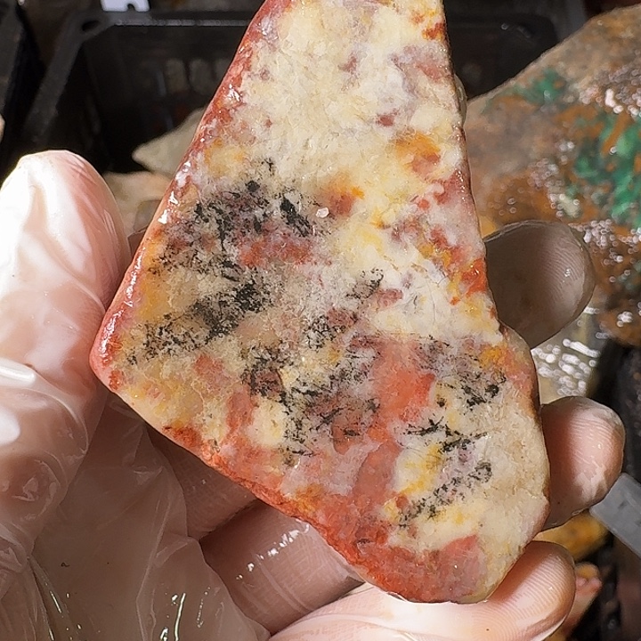 渔***房寿山石寿山石的颜色