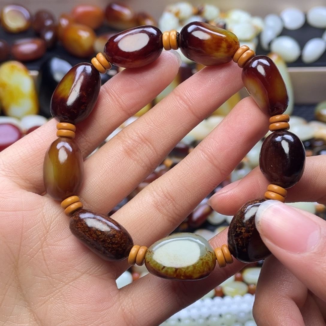 和田玉未镶嵌手链