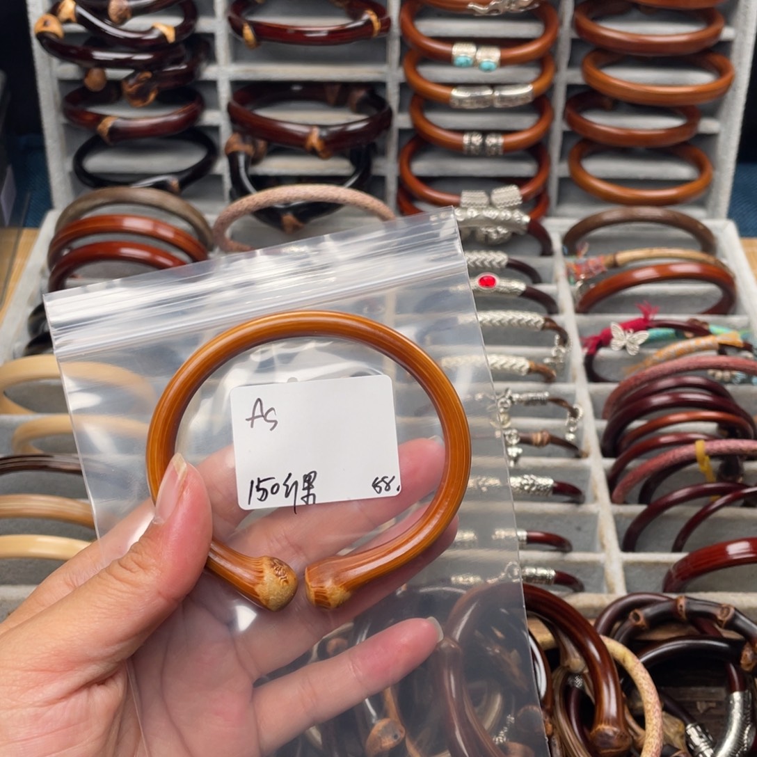 f***s非洲檀香无事牌。。。。。。。。。