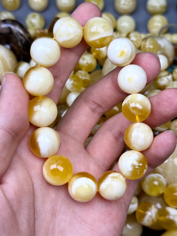 15mm俄料国矿一级料浓瓷白妖孽虎皮纹千层雪橘底金溶洞蜜蜡圆珠
