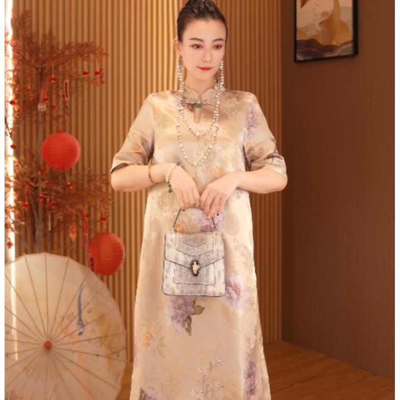 Z月沁牡丹新款国风重磅花萝老料连衣裙-2025B712
