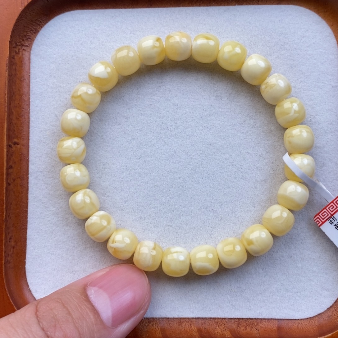 琥珀未镶嵌珠宝奇石8.5m