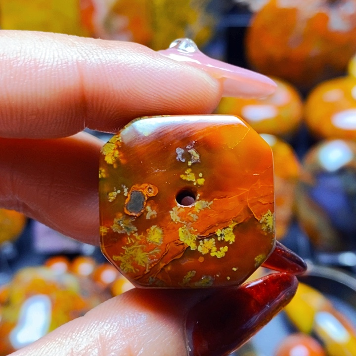 玛瑙/玉髓颈饰未镶嵌