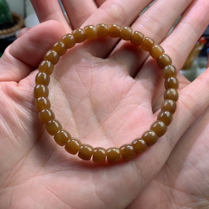 和田玉颈饰未镶嵌?****y