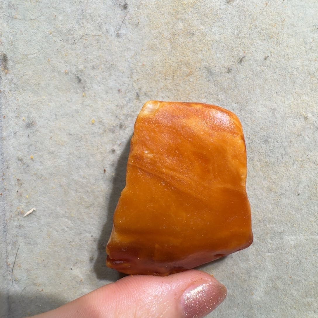 未镶嵌定制琥珀定制